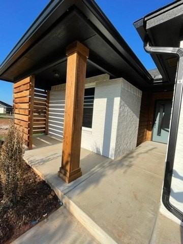 2902 Gulliver St - Photo 3 of 28