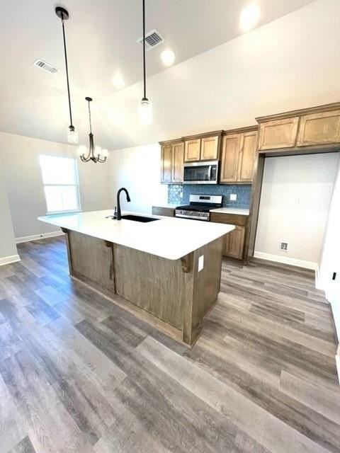 2902 Gulliver St - Photo 6 of 28