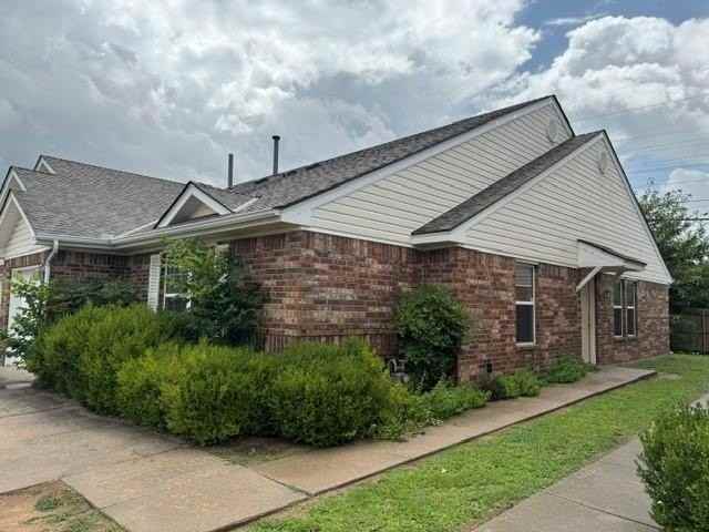 1116 Brandywine Ln #2 - Photo 2 of 33