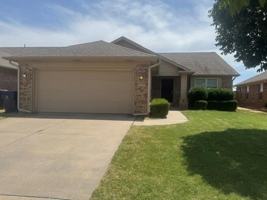 featured image of 1032 Sw 158th St