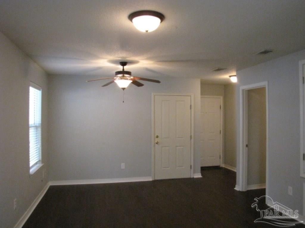 8428 Walnut Ave - Photo 6 of 9