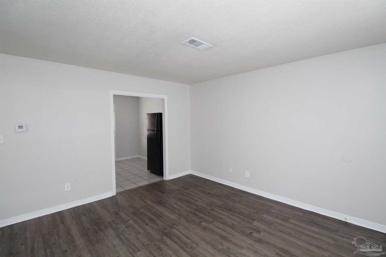 10151 Guidy Ln #I1 - Photo 4 of 13