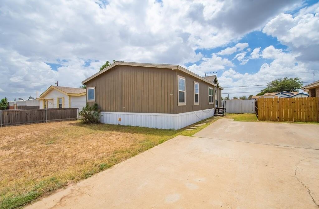 314 Dobbs Ave - Photo 2 of 27
