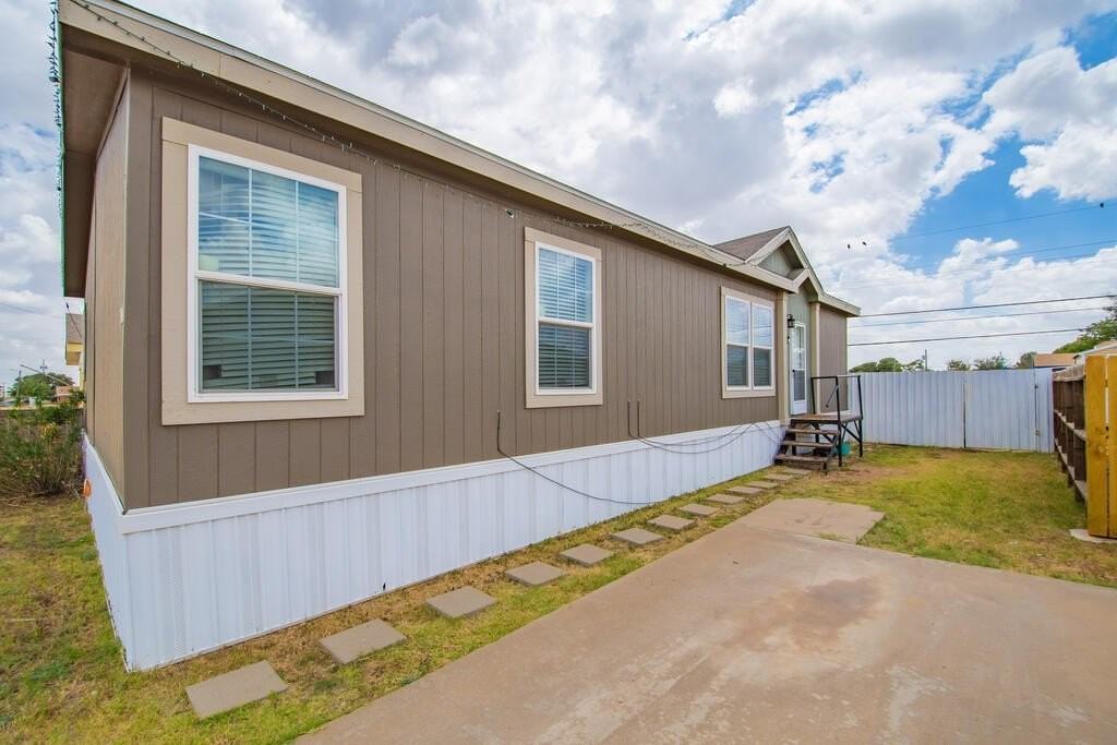 314 Dobbs Ave - Photo 3 of 27