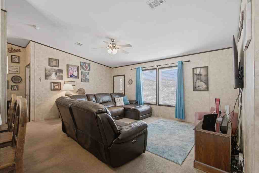 314 Dobbs Ave - Photo 6 of 27