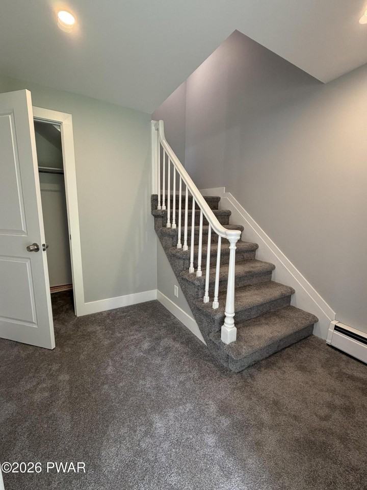 1729 N Main St #B - Photo 6 of 25