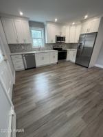 featured image of 1729 N Main St #B
