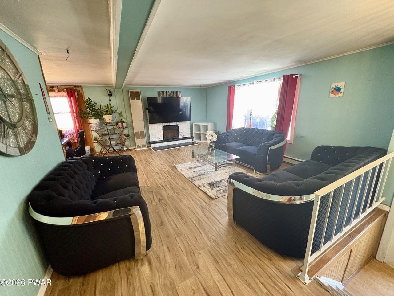 2193 Spring Dr - Photo 5 of 43