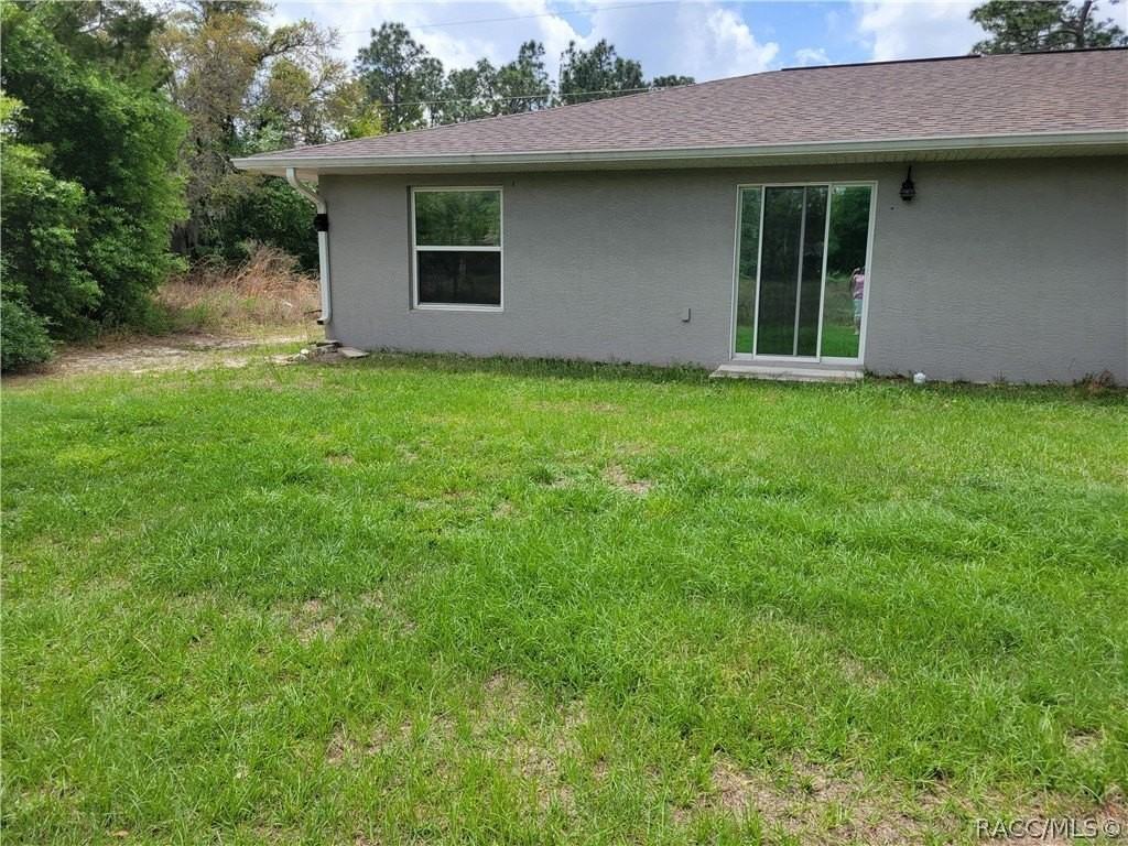 9503 N Travis Dr - Photo 2 of 11