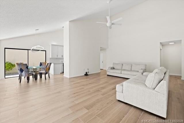 264 E River Park Dr - Photo 6 of 27