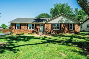 featured image of 2708 Thompson Dr