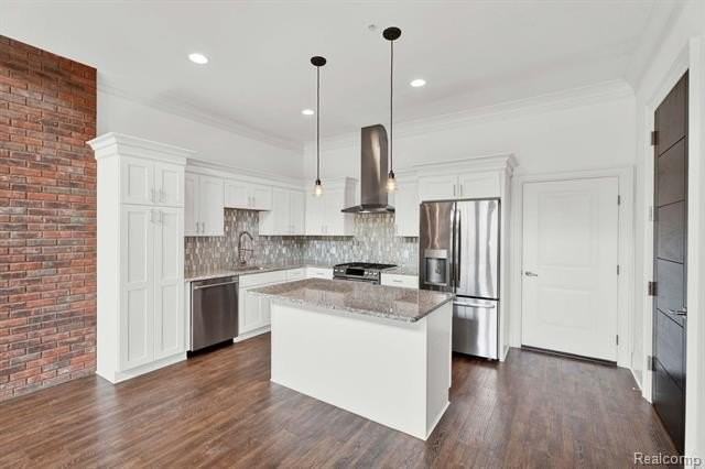 441 S Eton St - Photo 7 of 14