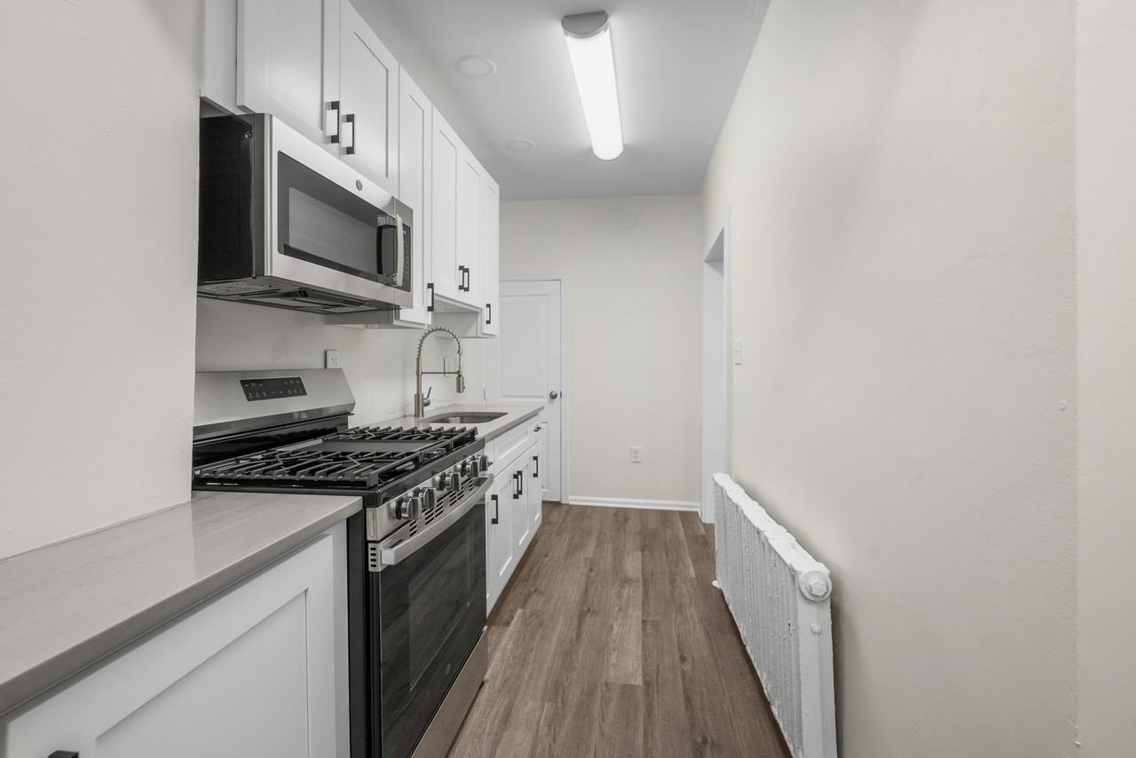 6008 N 21st St #1 - Photo 7 of 16