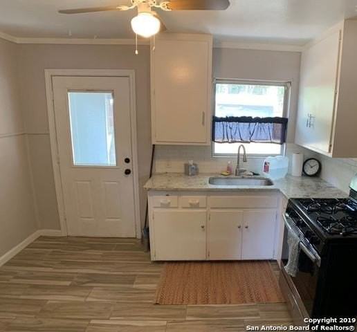 411 Sumner Dr - Photo 4 of 12