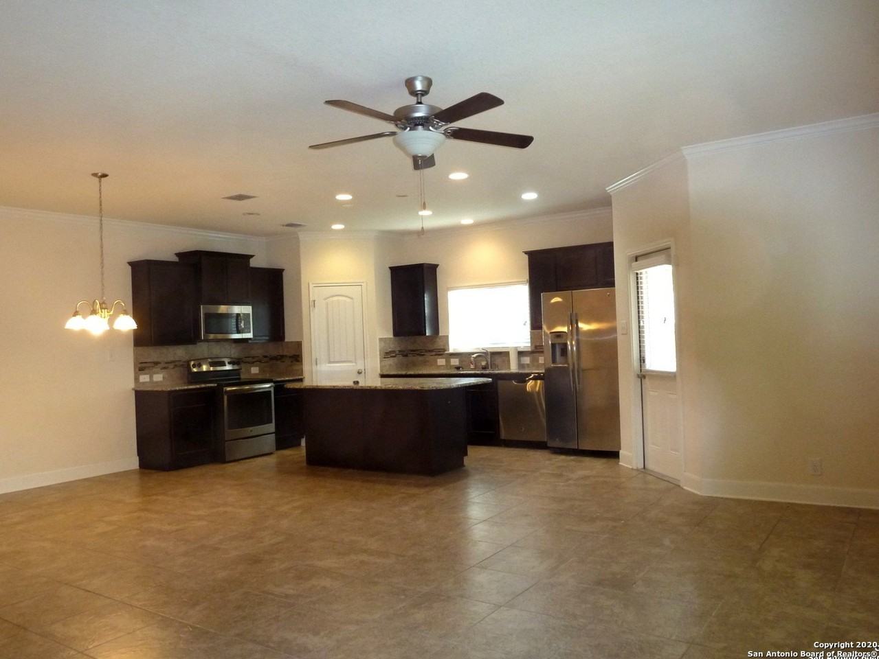 23830 Stately Oaks - Photo 2 of 26