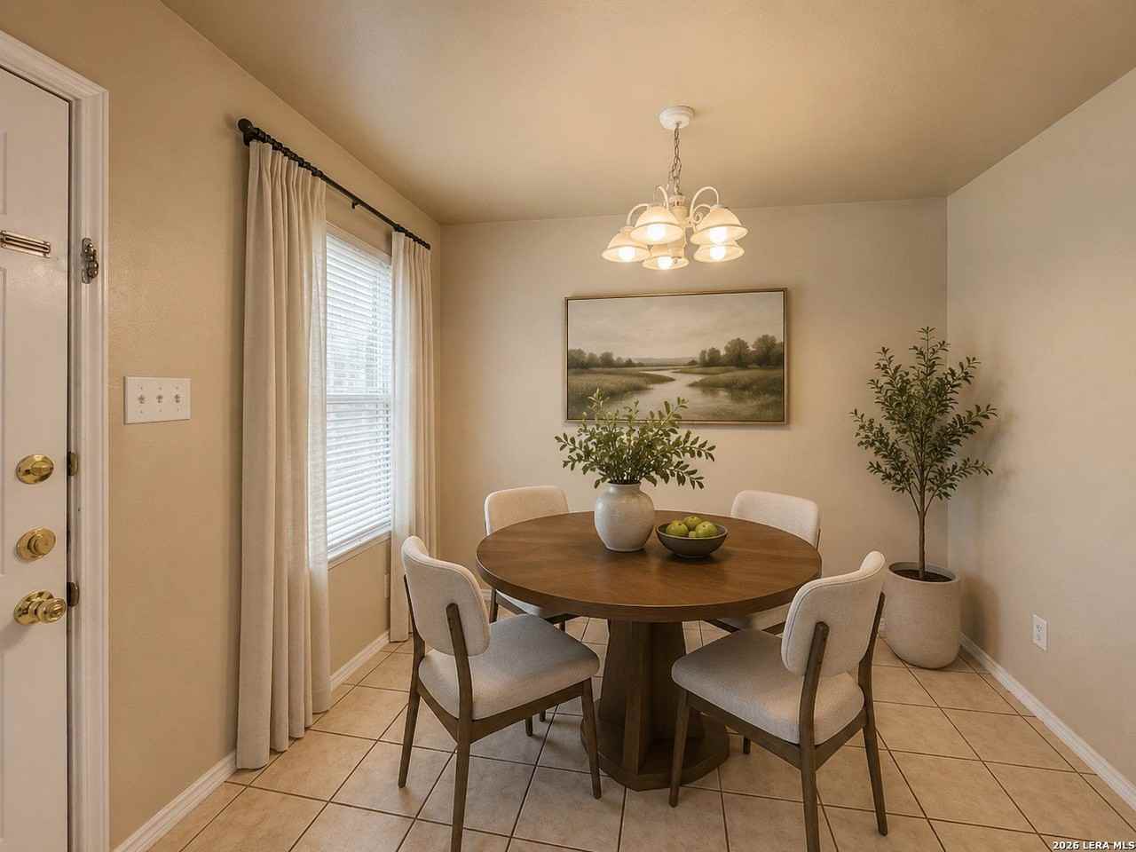 101 Willow Hl - Photo 4 of 50