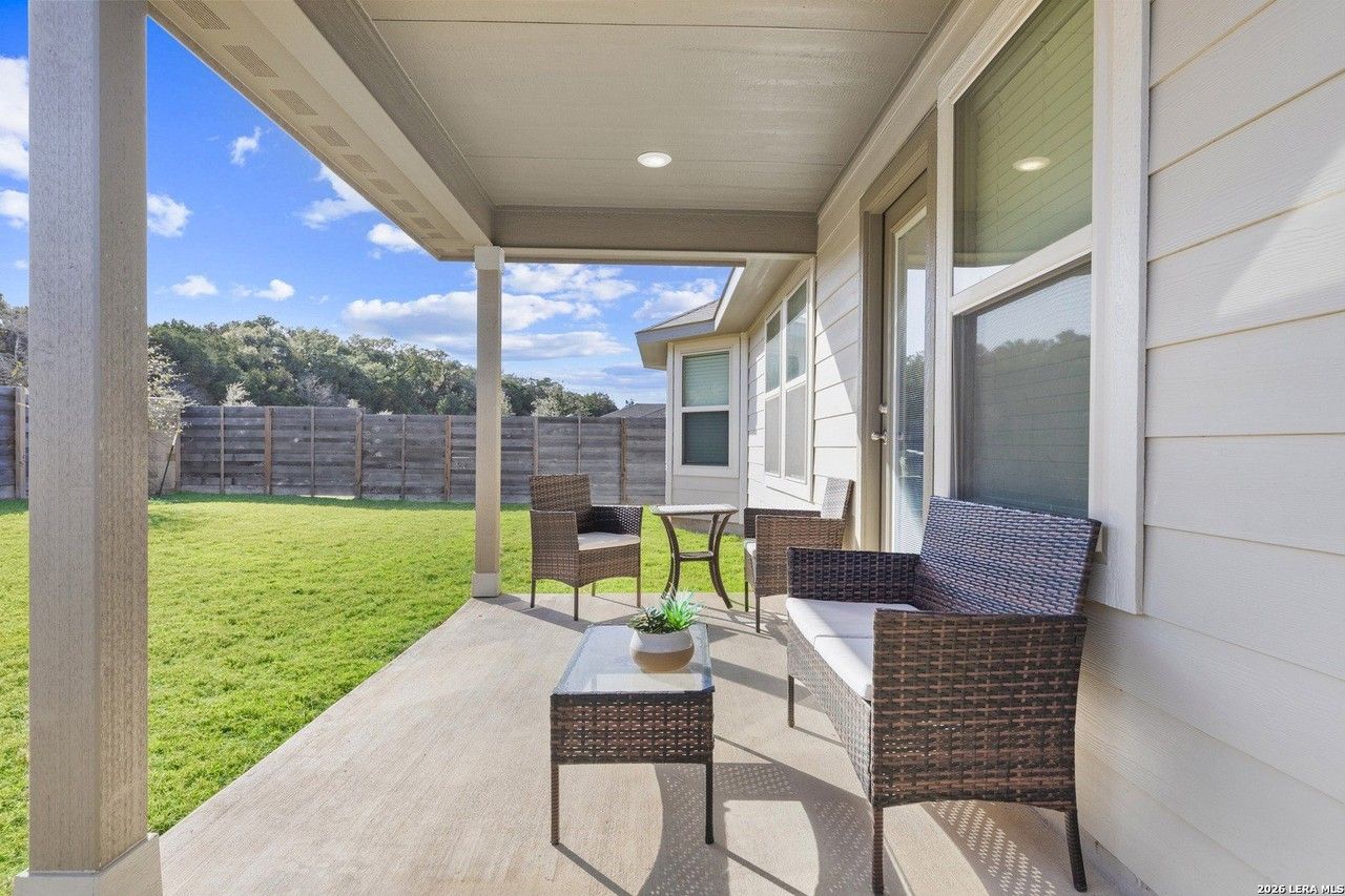10726 Yellowtail Blvd - Photo 3 of 17