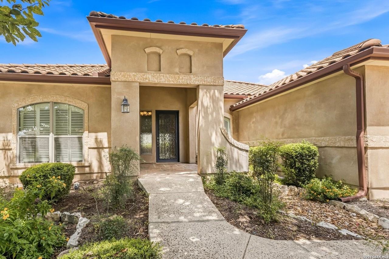 18615 Castellani - Photo 3 of 38