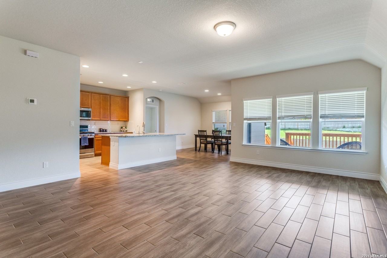 27311 Gemstone Way - Photo 5 of 26