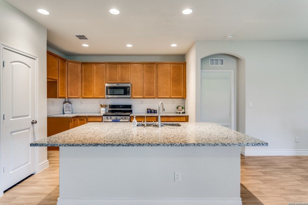 27311 Gemstone Way - Photo 7 of 26