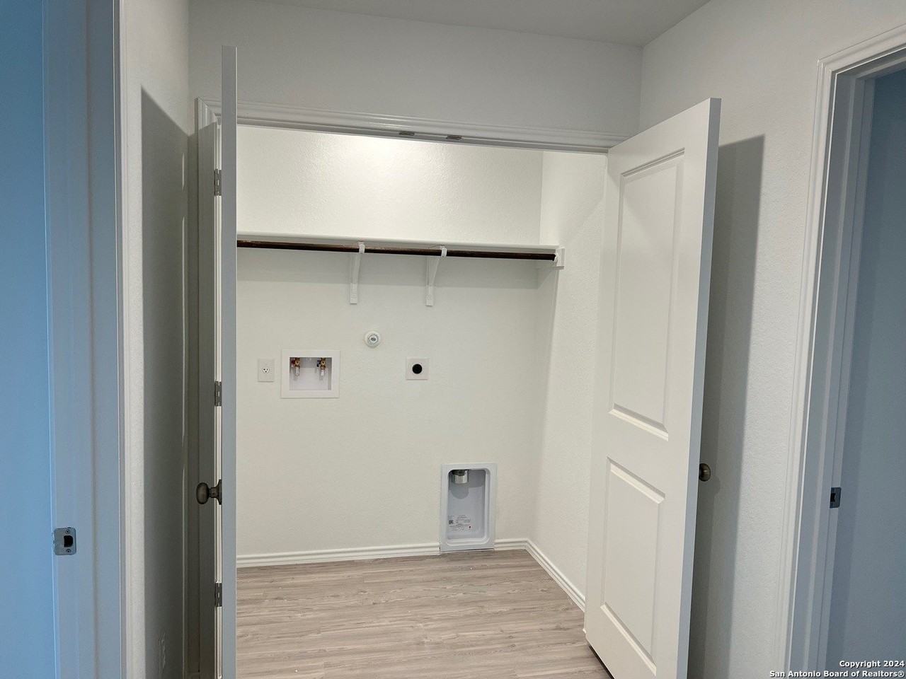 31830 Bluewood Vis - Photo 4 of 15