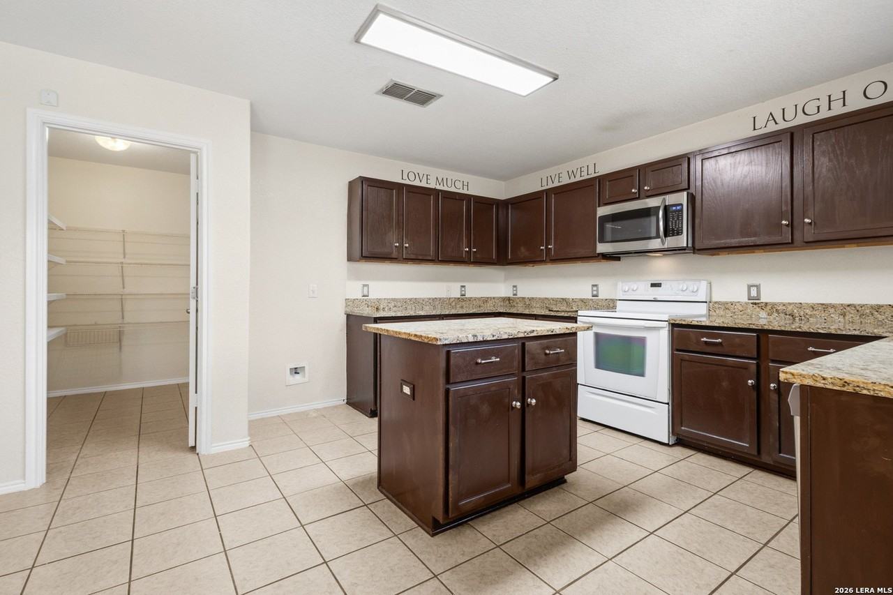 25630 Presidio Aly - Photo 6 of 24
