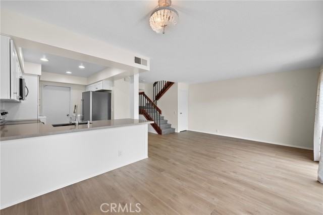218 Avenida Adobe - Photo 5 of 24