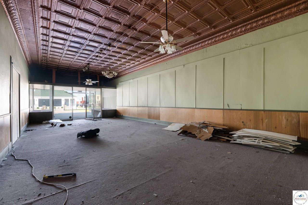 205 S Ohio Ave - Photo 7 of 17