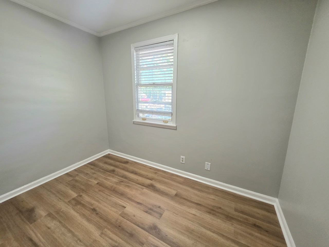 2663 Ashlawn Dr #1 - Photo 6 of 14