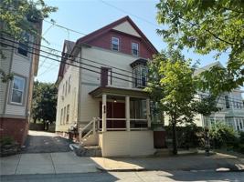 featured image of 125 Pleasant St #1