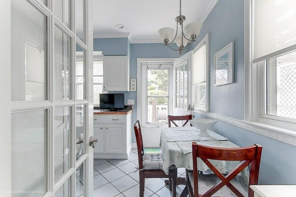 51 Powel Ave - Photo 5 of 35