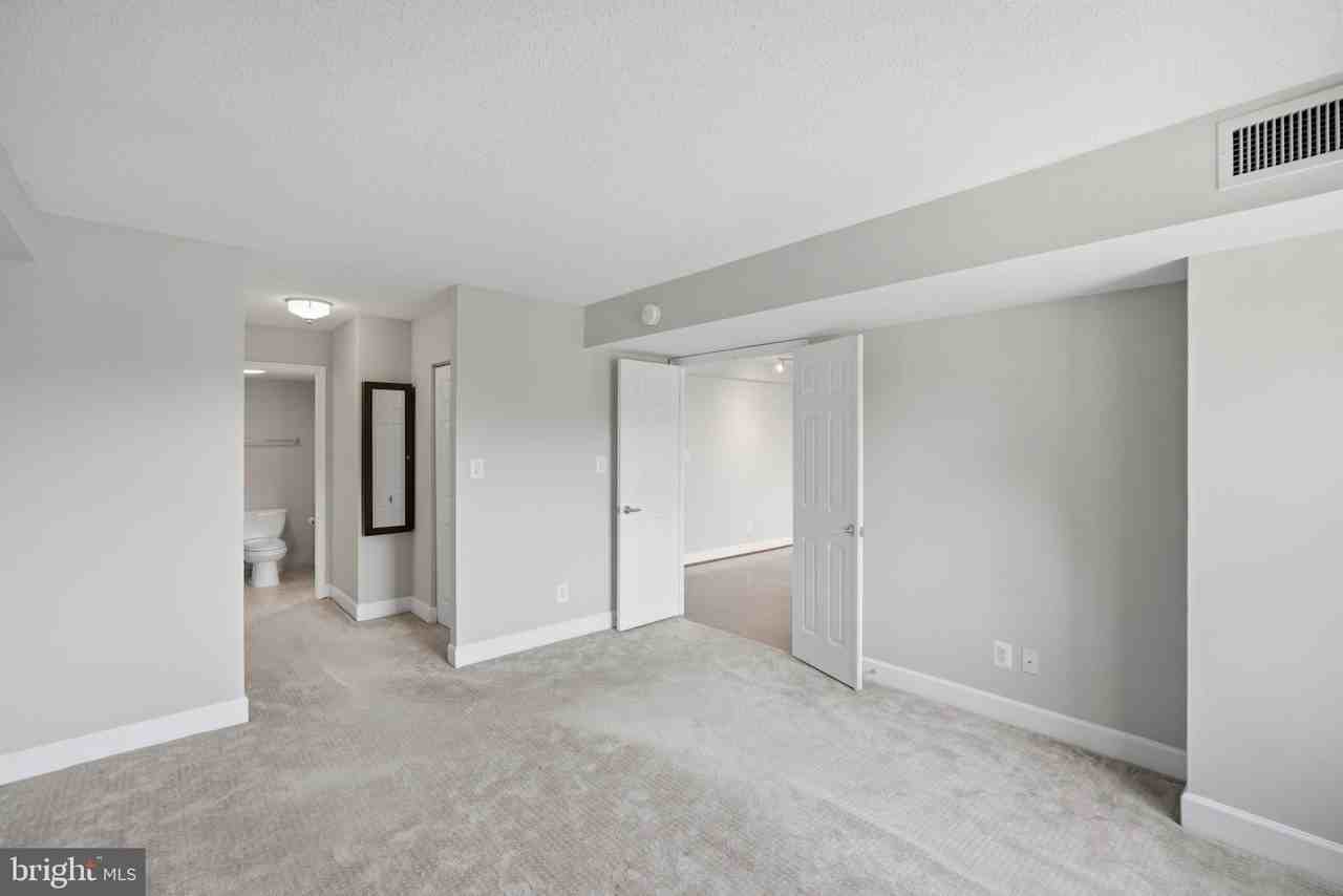 3401 38th St Nw #314 - Photo 7 of 20
