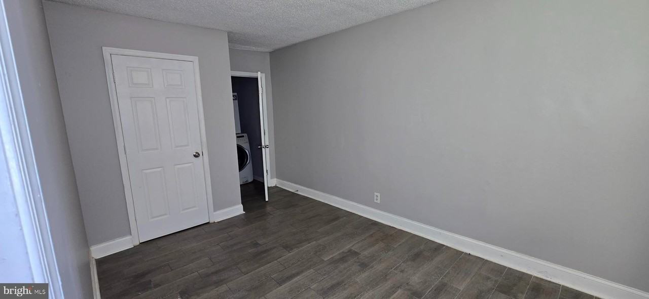 1702 Gales St Ne #3 - Photo 3 of 13
