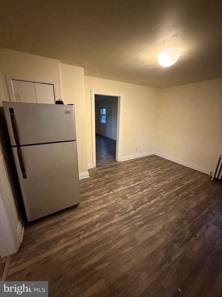 81 E Park Pl - Photo 6 of 14