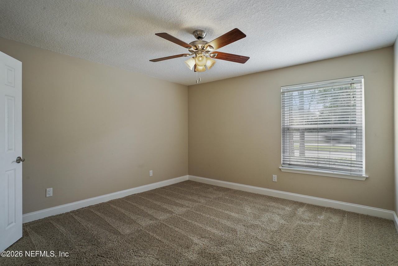 3737 Loretto Rd ##802 - Photo 4 of 18