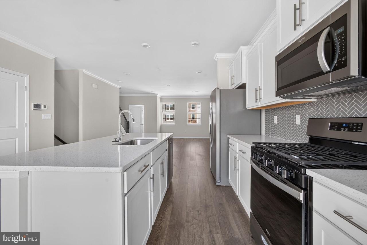 Merion Ave - Photo 7 of 19