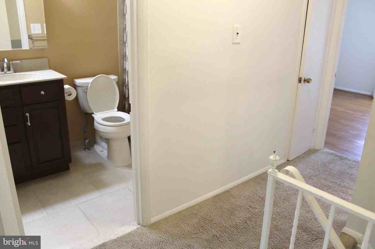 1120 Linkside Dr - Photo 7 of 29