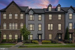 6302 Greenleigh Ave - Photo 1 of 1