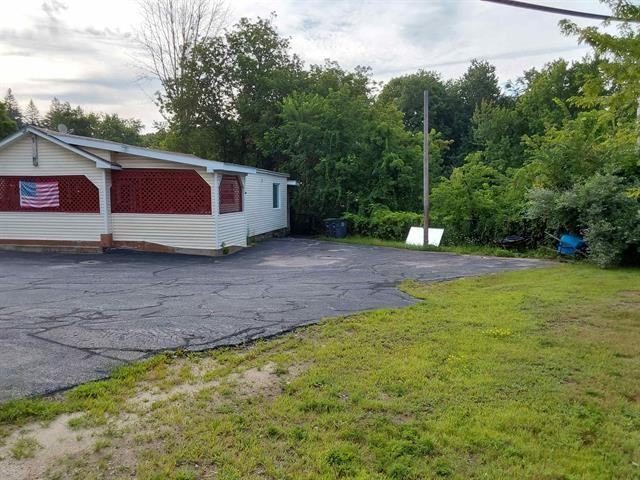 151 Buck St - Photo 2 of 18