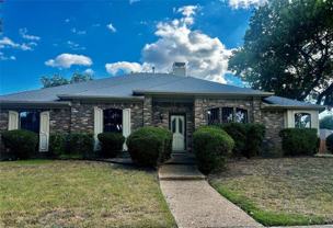 1412 Brookside Dr - Photo 1 of 1