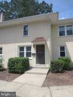 featured image of 809 Logan St #2B