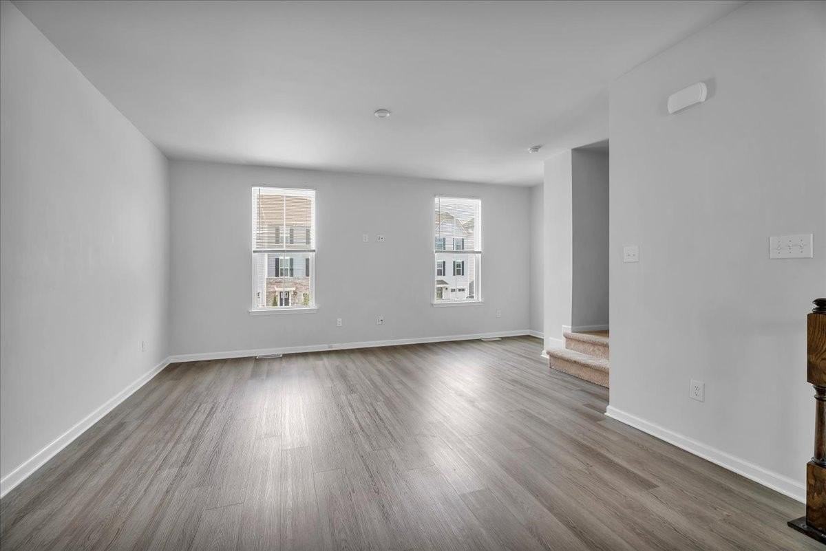 7 Hamilton Ct - Photo 6 of 19