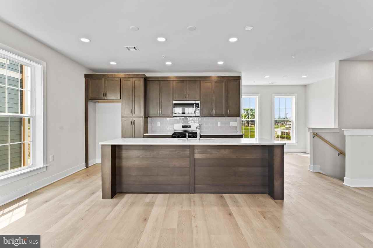 10 Old Barn Way - Photo 6 of 25
