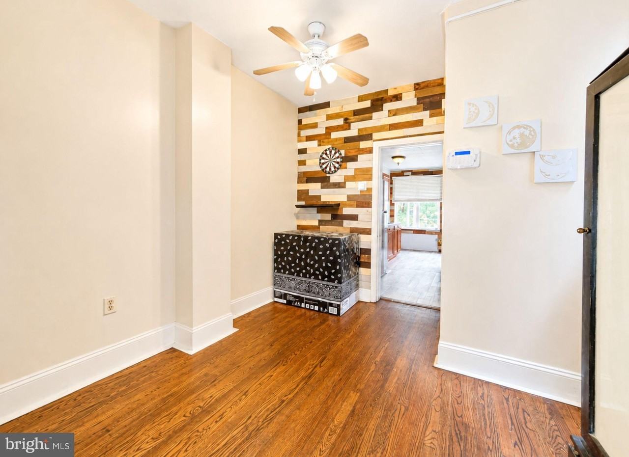 2172 Brookwood St - Photo 4 of 11