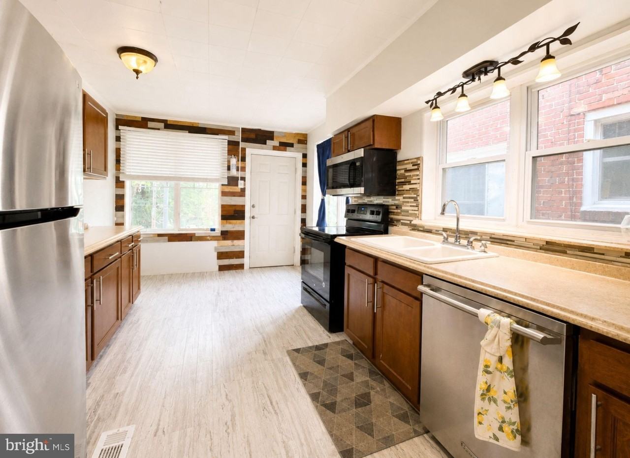 2172 Brookwood St - Photo 5 of 11