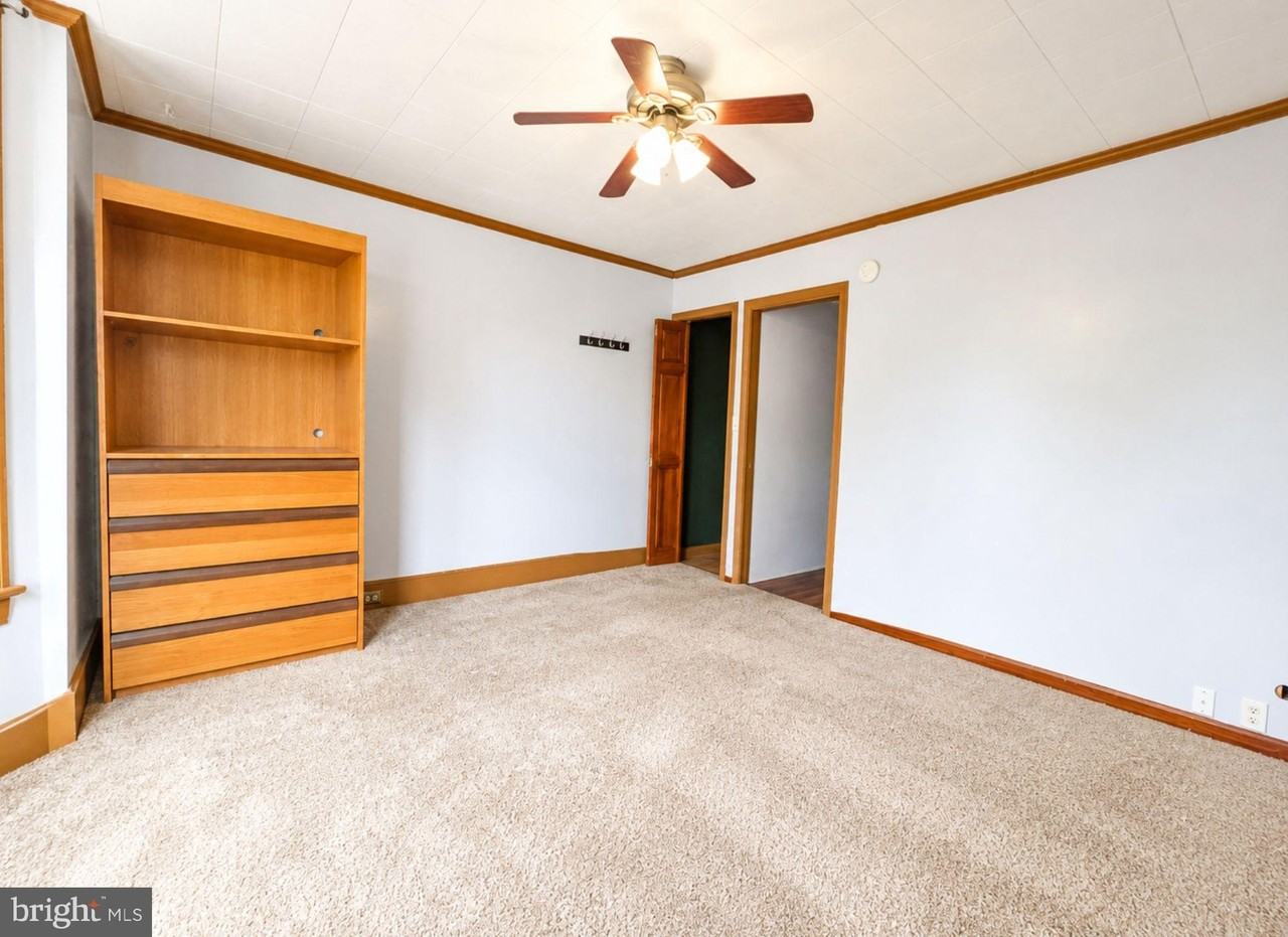 2172 Brookwood St - Photo 7 of 11