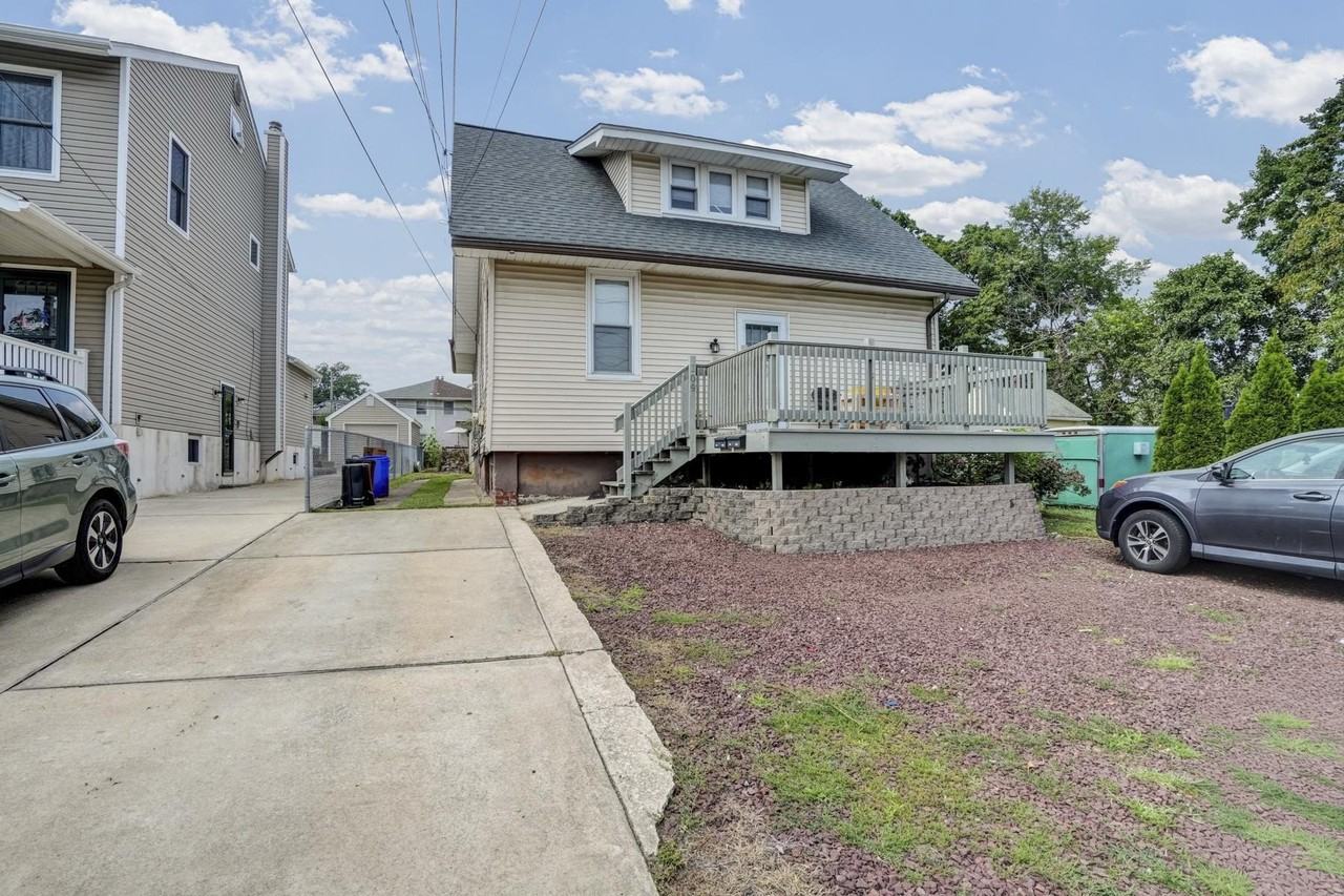 109 Printz Ave #2 - Photo 5 of 42