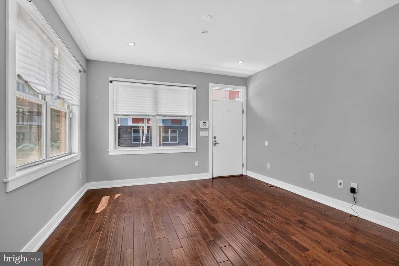 1259 S 19th St - Photo 6 of 45