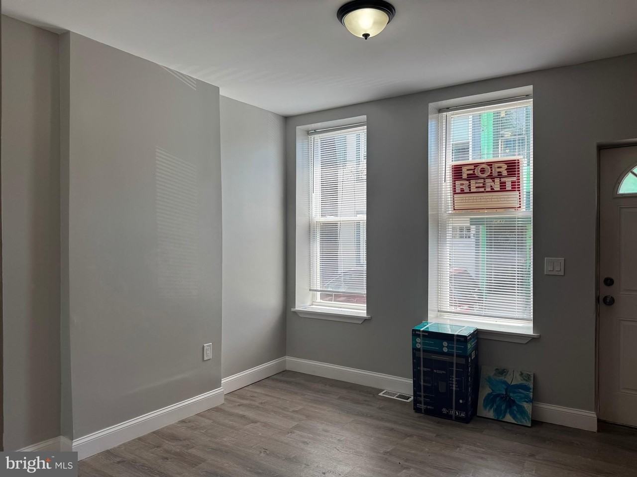 3205 Latona St - Photo 3 of 14