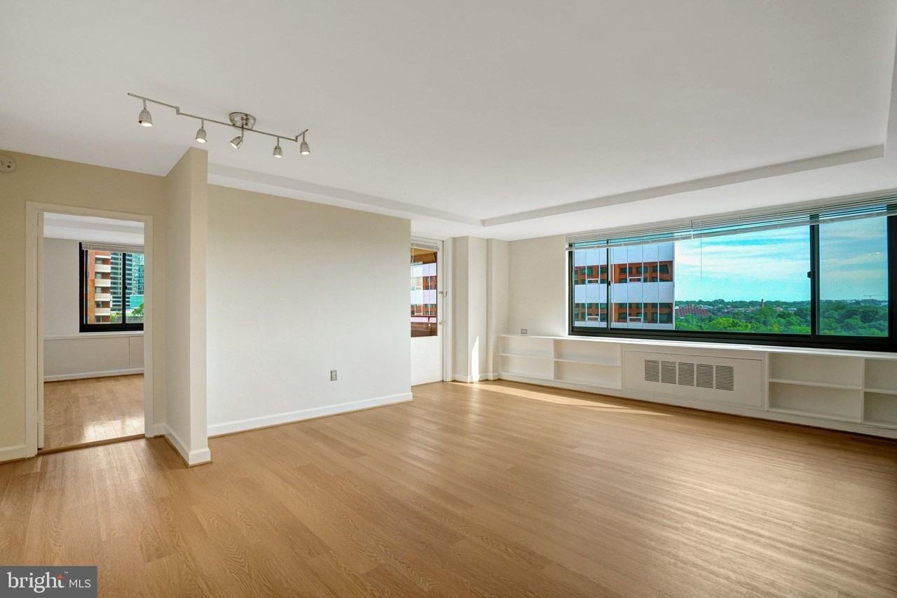 1021 Arlington Blvd #818 - Photo 6 of 25